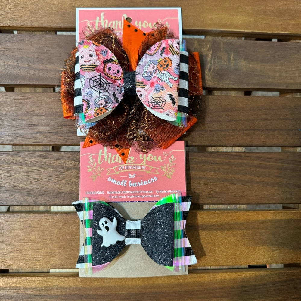 NWOT/ Handmade Halloween Hair Bows / 2pc/ Cocomelon/ Ghost